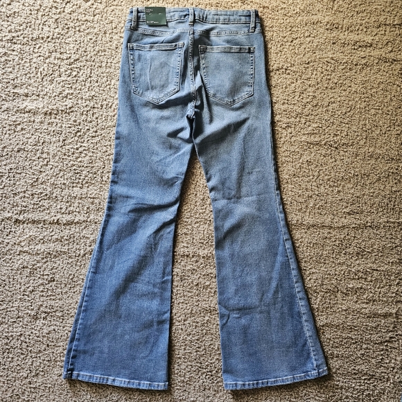 Wild Fable Hi-Rise Flared Jeans - Picture 4 of 8